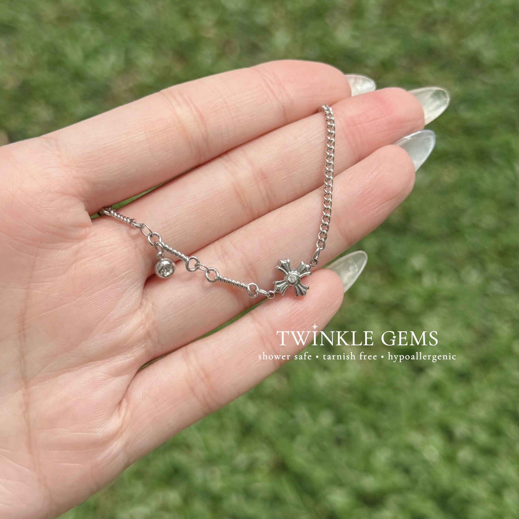 Verona CH Cross Chain Bracelet