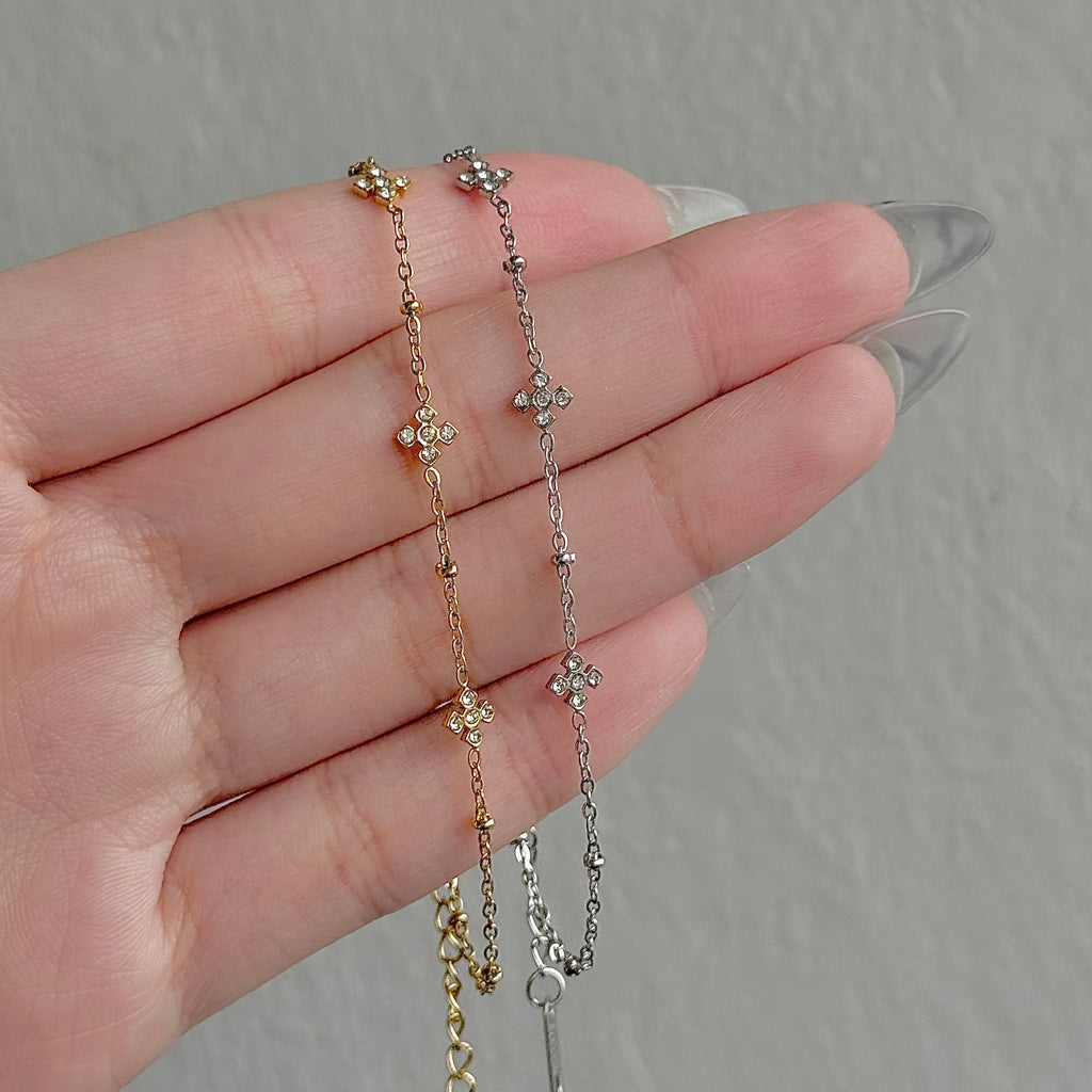 Lumix Cross Bracelet