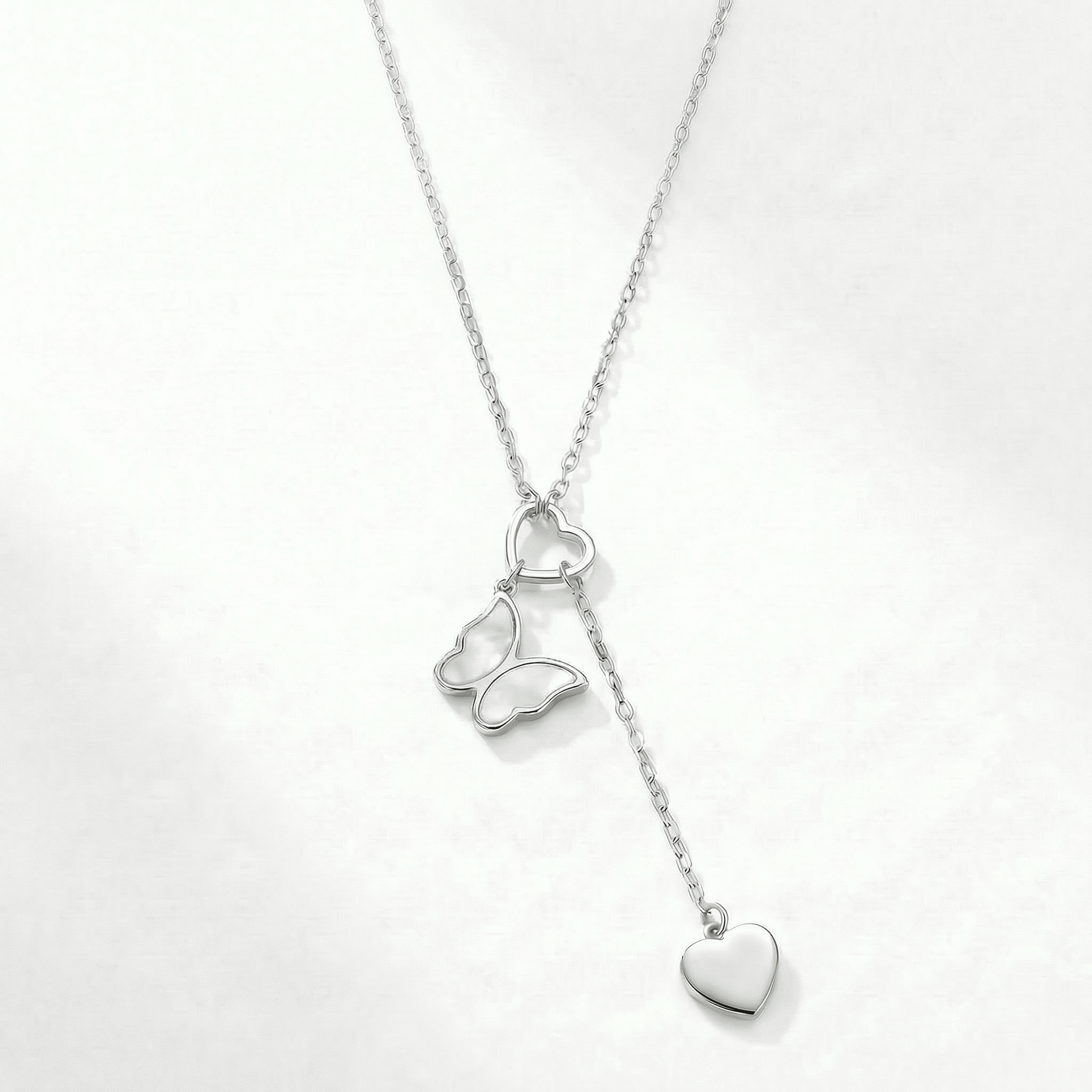 Flutterheart Mother of Pearl necklace