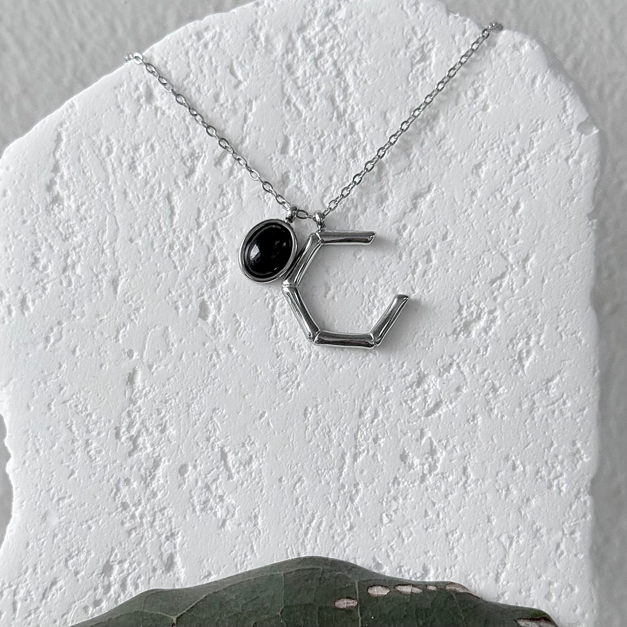 Shadow Curve Necklace