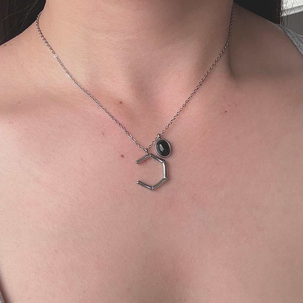 Shadow Curve Necklace