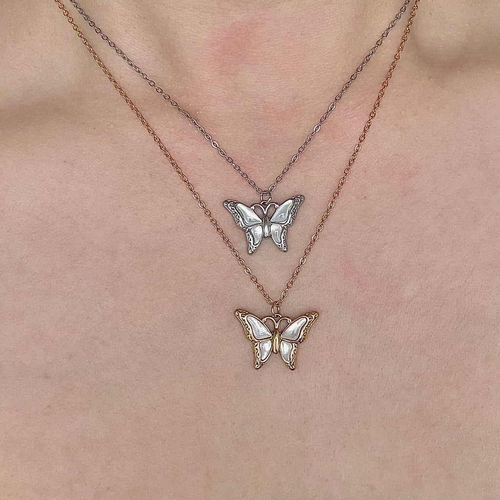 Seraphina White Conch Necklace