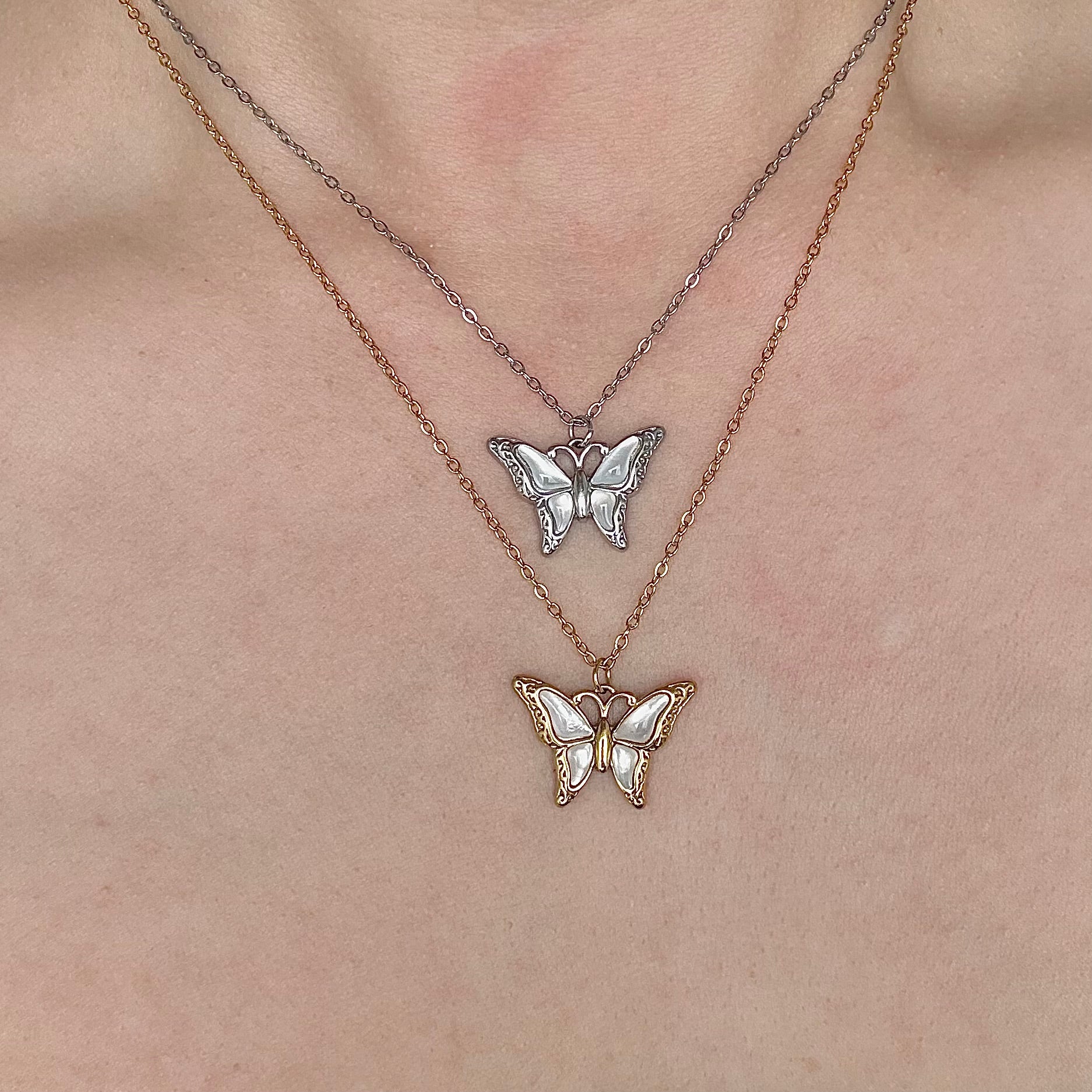 Seraphina White Conch Necklace