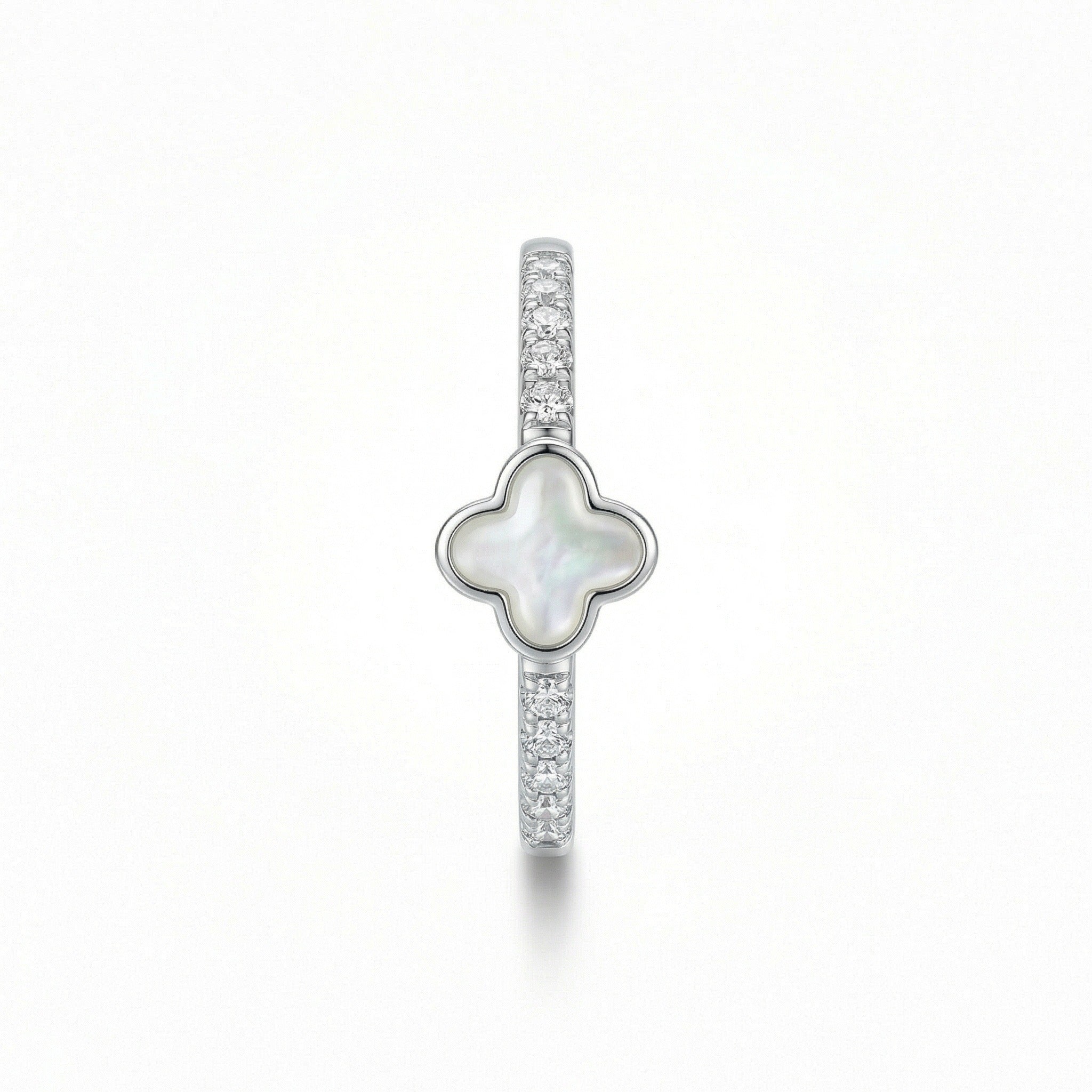 Lucky Glow Clover White Conch Ring