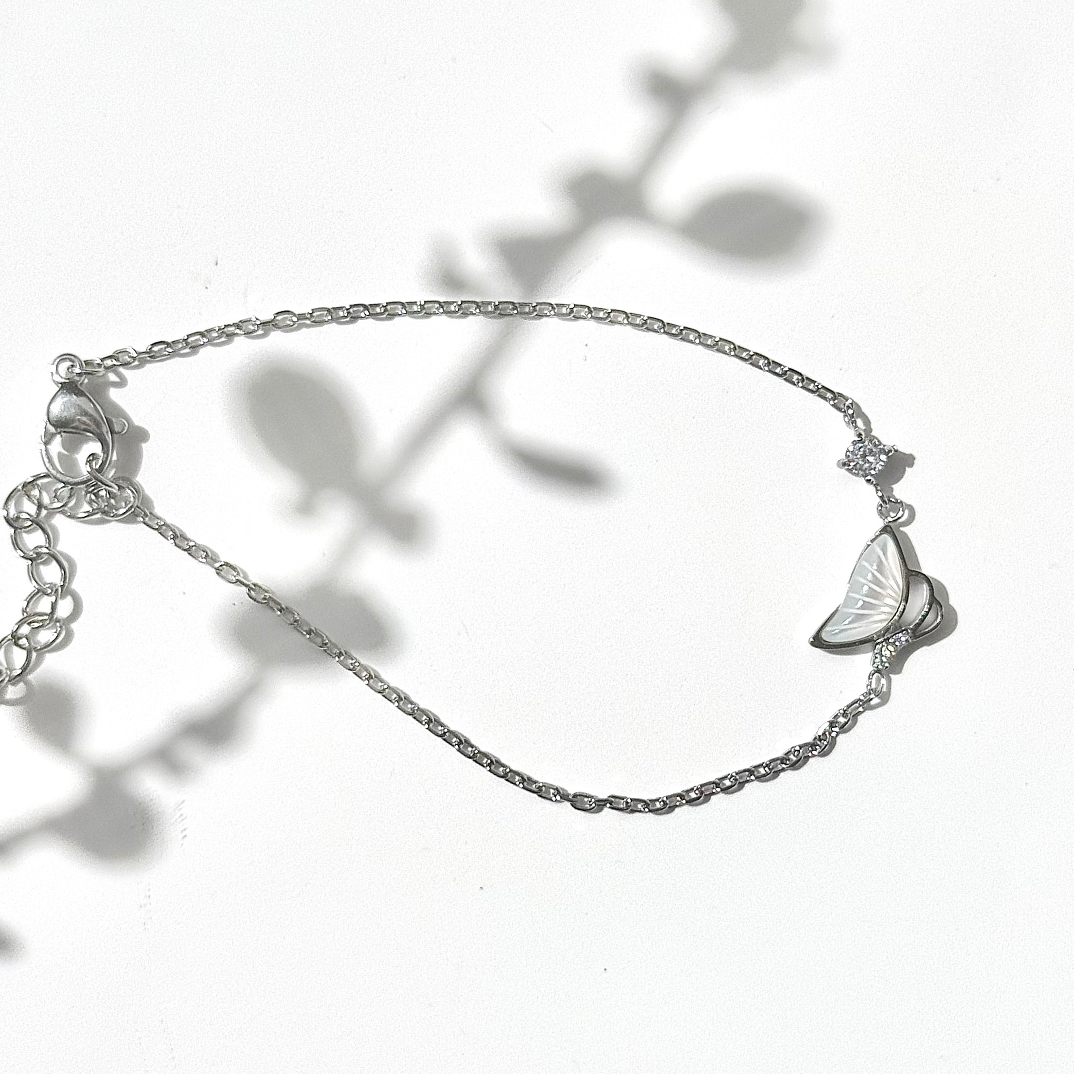 Seraphine White Conch Butterfly Bracelet