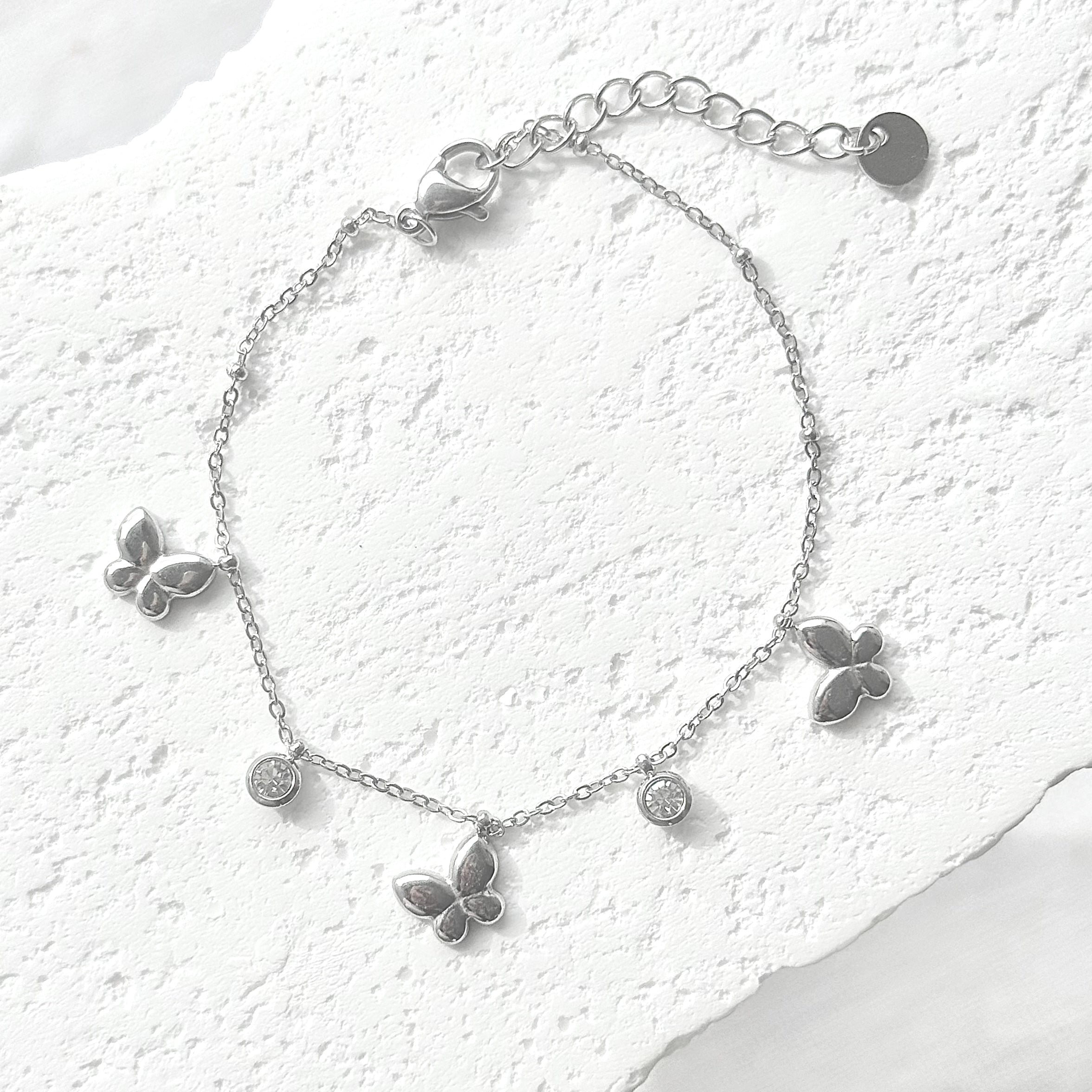 Mini Flutter Charm Butterfly Bracelet