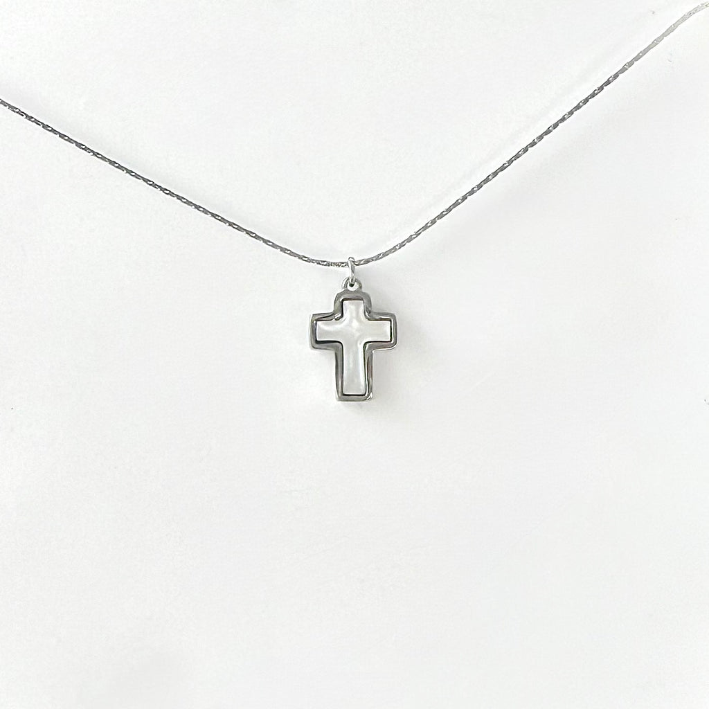 Halo Cross White Conch Necklace