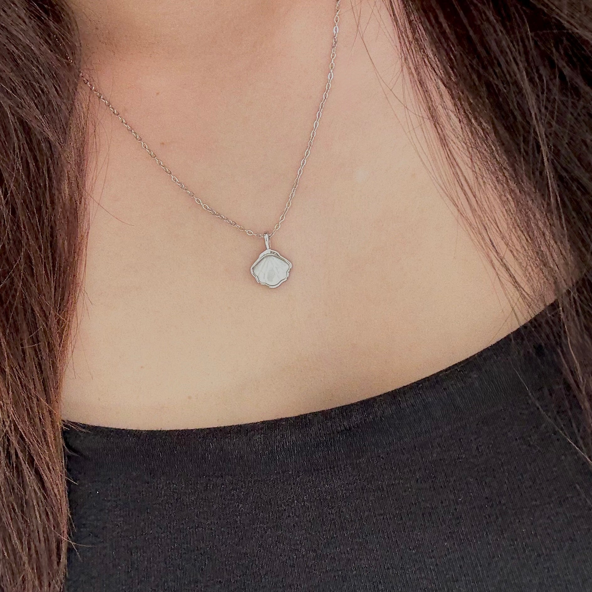 Oceana White Conch Shell Necklace